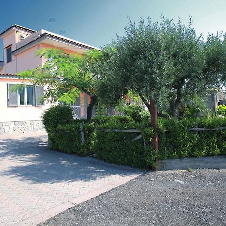 Villa Rosa Pompei Studios Santa Maria La Carita ภายนอก รูปภาพ